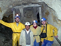 0676 skupina v dole.jpg